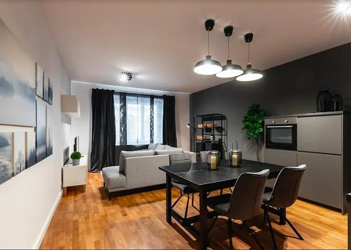 Authentic Apartment Next To Schwedenplatz
