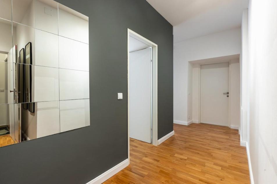 Authentic Next To Schwedenplatz Appartamento Vienna