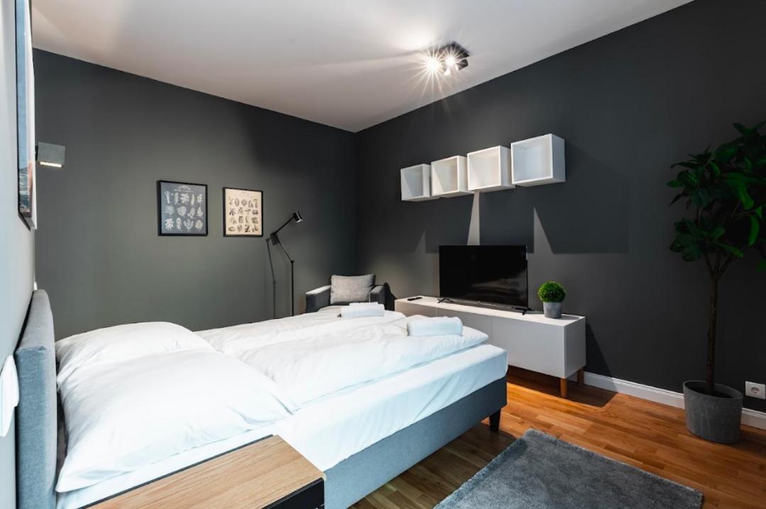Authentic Next To Schwedenplatz Apartment Wien