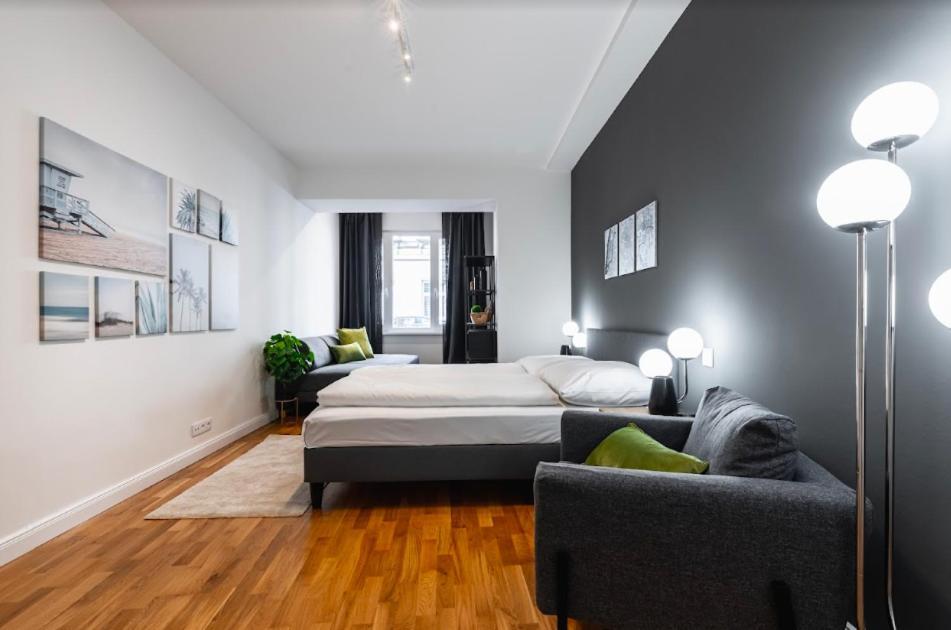 Authentic Next To Schwedenplatz Appartement *